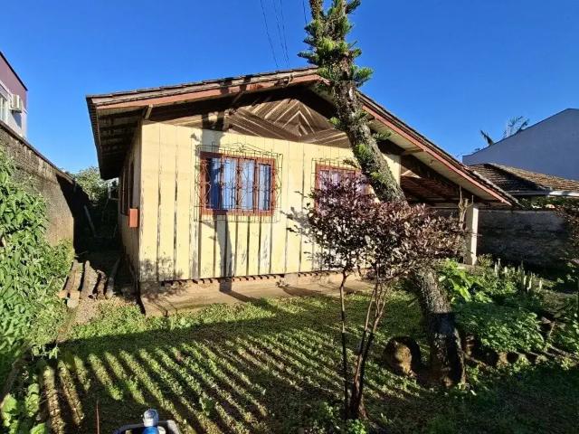 Terreno / Lote para Venda em Joinville/SC Jardim Iririú