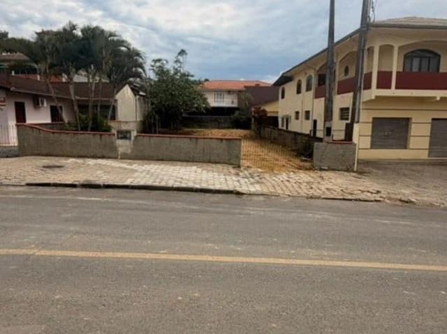 Terreno / Lote para Venda em Joinville/SC João Costa