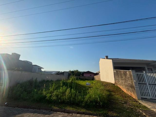 Terreno / Lote para Venda em Joinville/SC Nova Brasília