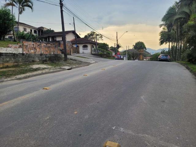 Terreno / Lote para Venda em Joinville/SC Nova Brasília