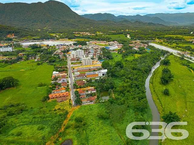 Terreno / Lote para Venda em Joinville/SC Pirabeiraba