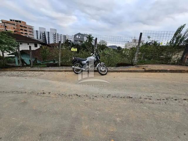 Terreno / Lote para Venda em Joinville/SC Saguaçu