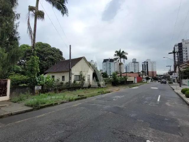 Terreno / Lote para Venda em Joinville/SC Saguaçu