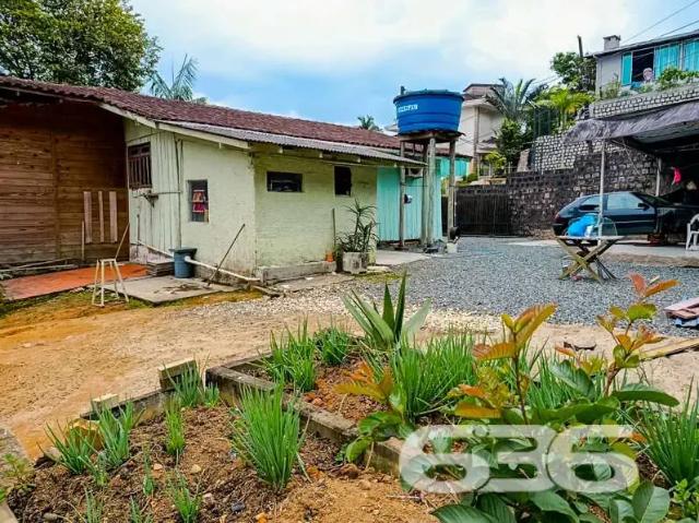 Terreno / Lote para Venda em Joinville/SC Saguaçu