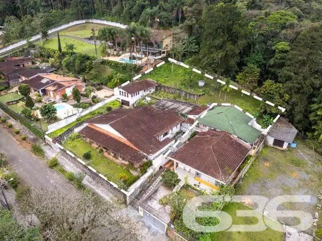 Terreno / Lote para Venda em Joinville/SC Saguaçu