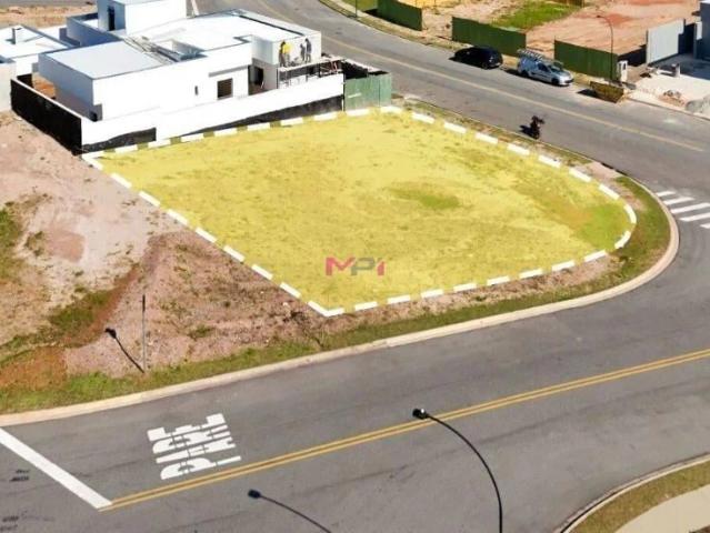Terreno / Lote para Venda em Jundiaí/SP Corrupira