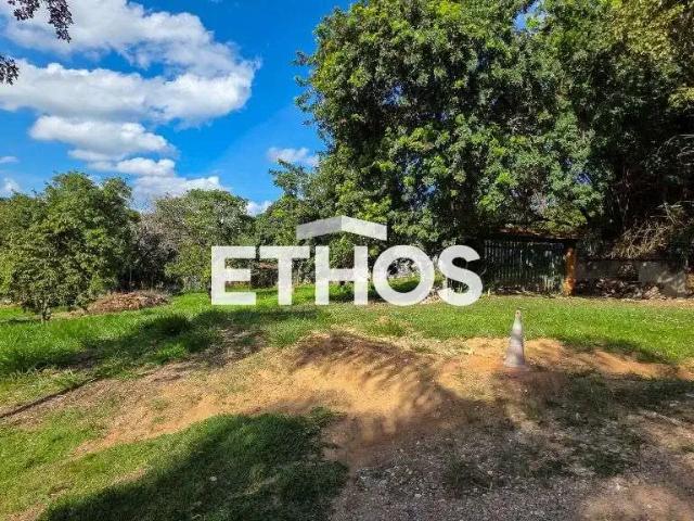 Terreno / Lote para Venda em Jundiaí/SP Caxambu