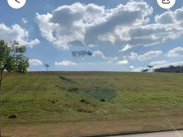 Terreno / Lote para Venda em Jundiaí/SP Castanho