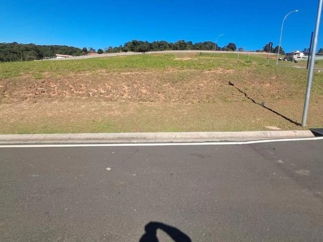 Terreno / Lote para Venda em Jundiaí/SP Ivoturucaia