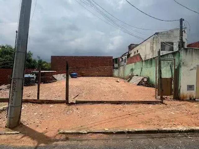 Terreno / Lote para Venda em Jundiaí/SP Jardim das Tulipas