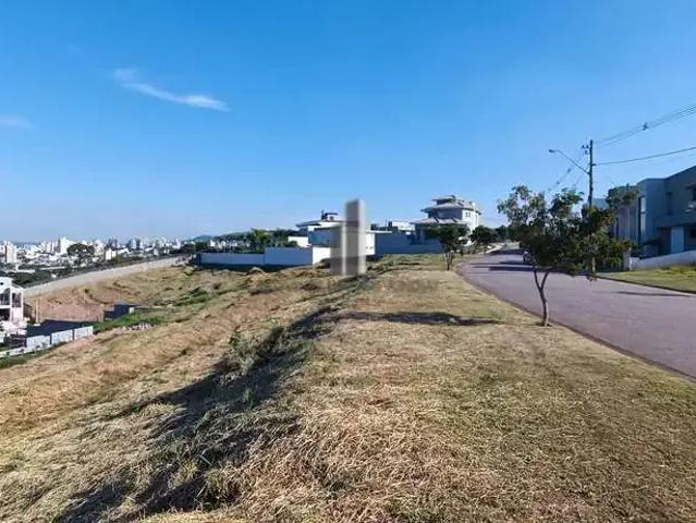 Terreno / Lote para Venda em Jundiaí/SP Jardim Florestal