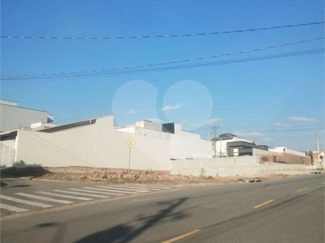 Terreno / Lote para Venda em Jundiaí/SP Jardim Vale Verde