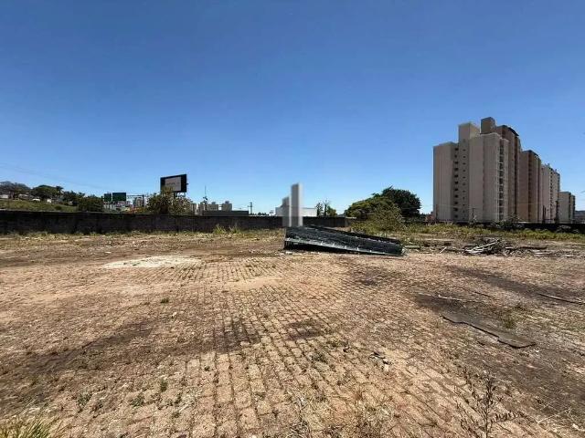Terreno / Lote para Venda em Jundiaí/SP Retiro