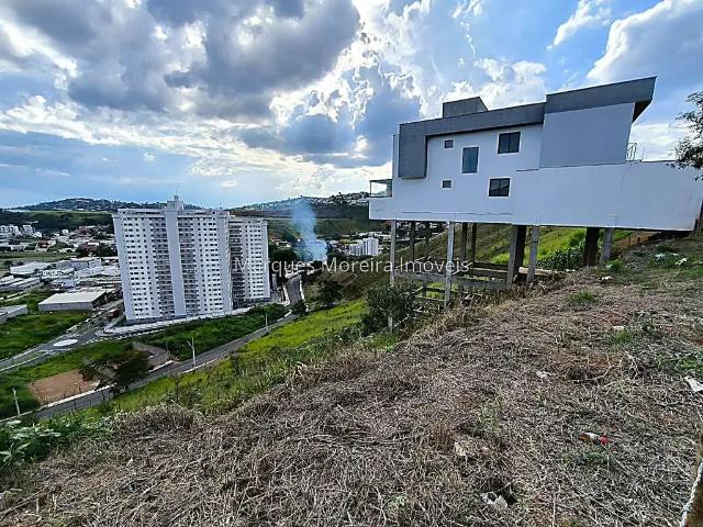 Terreno / Lote para Venda em Juiz de Fora/MG Aeroporto