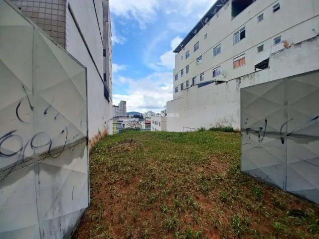 Terreno / Lote para Venda em Juiz de Fora/MG Cascatinha