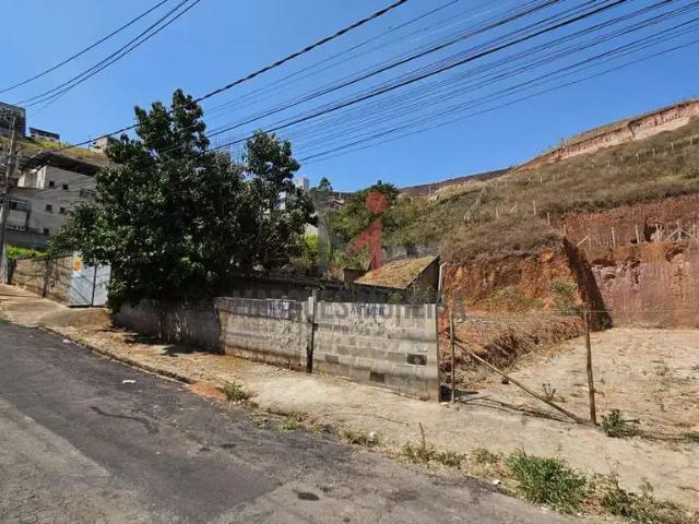 Terreno / Lote para Venda em Juiz de Fora/MG Quintas das Avenidas