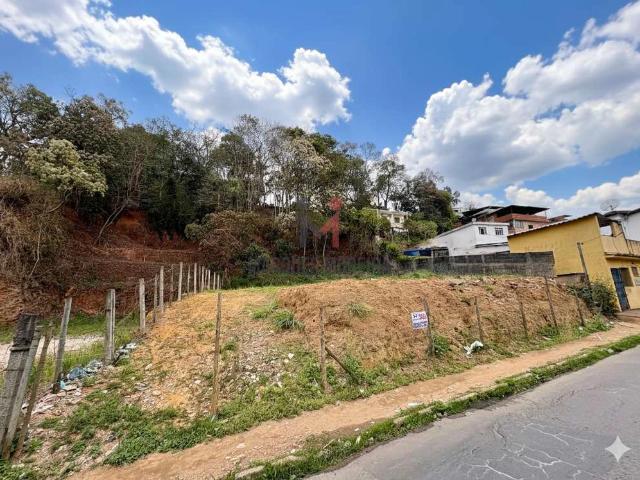 Terreno / Lote para Venda em Juiz de Fora/MG São Pedro