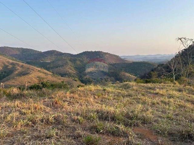 Terreno / Lote para Venda em Juiz de Fora/MG Salvaterra