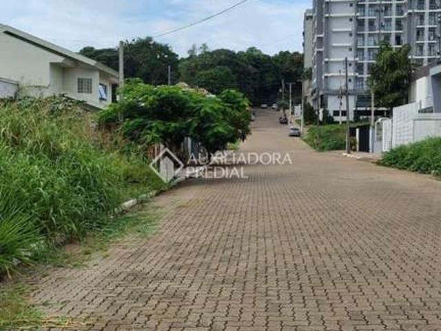 Terreno / Lote para Venda em Lajeado/RS Universitário