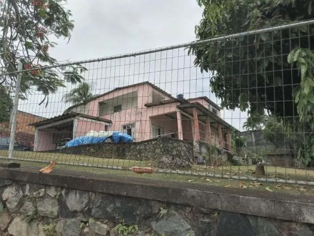Terreno / Lote para Venda em Lauro de Freitas/BA Caji