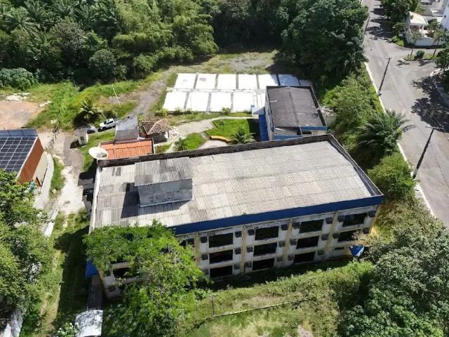 Terreno / Lote para Venda em Lauro de Freitas/BA Centro