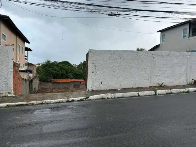 Terreno / Lote para Venda em Lauro de Freitas/BA Ipitanga