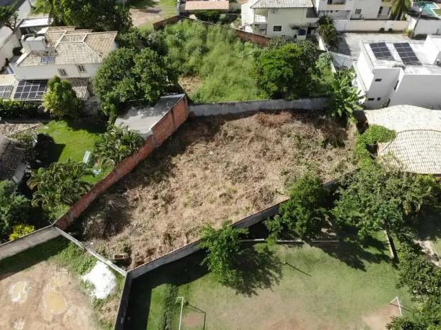 Terreno / Lote para Venda em Lauro de Freitas/BA Miragem