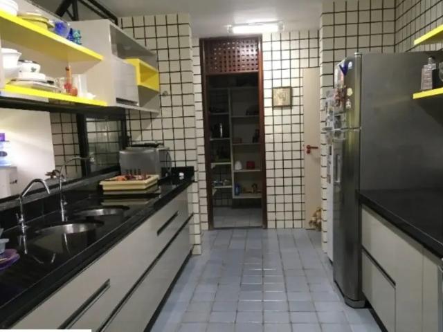 Terreno / Lote para Venda em Lauro de Freitas/BA Portão 4 Quartos