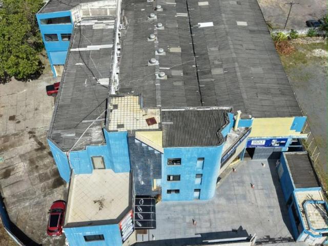 Terreno / Lote para Venda em Lauro de Freitas/BA Pitangueiras