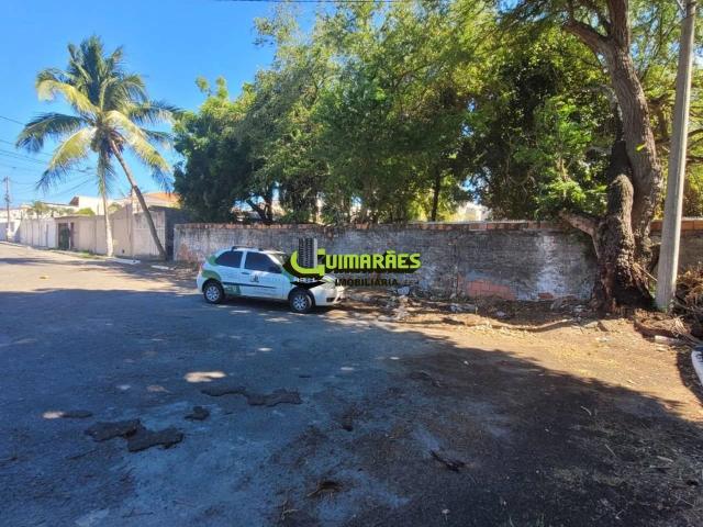 Terreno / Lote para Venda em Lauro de Freitas/BA Vilas do Atlantico