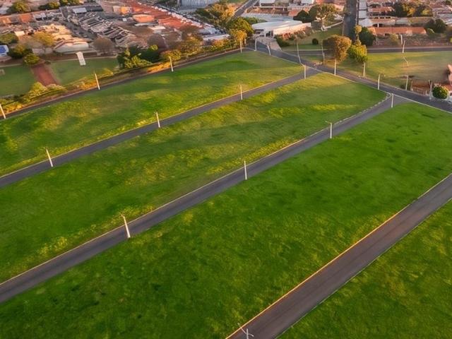 Terreno / Lote para Venda em Lins/SP Junqueira