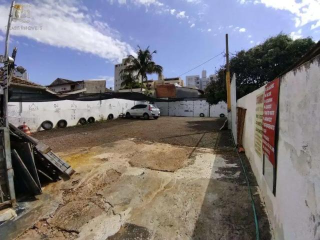 Terreno / Lote para Venda em Londrina/PR Centro