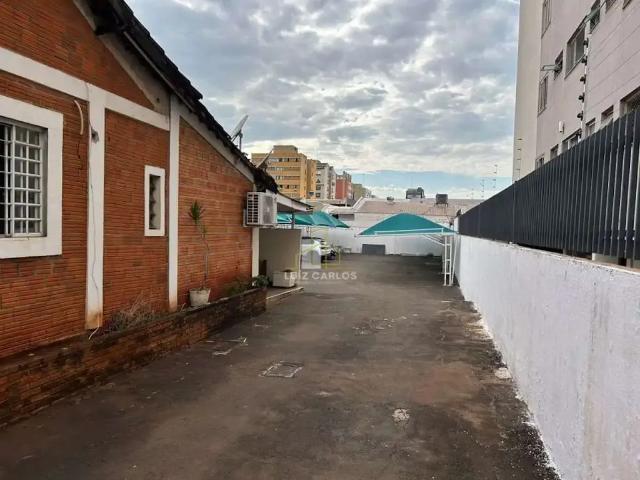 Terreno / Lote para Venda em Londrina/PR Centro