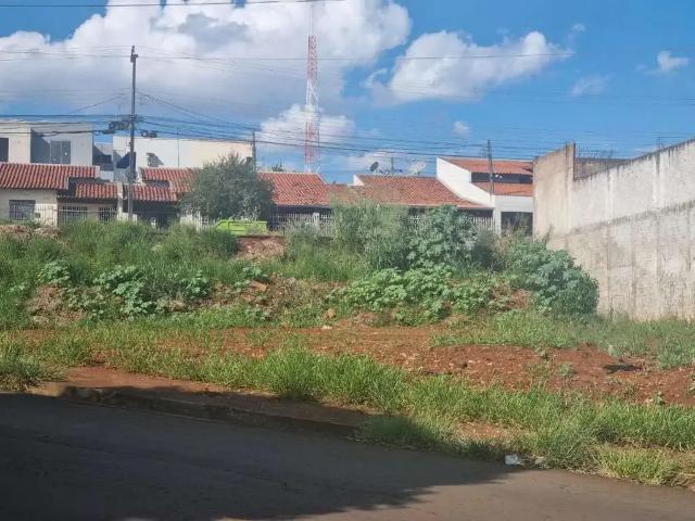 Terreno / Lote para Venda em Londrina/PR Colúmbia
