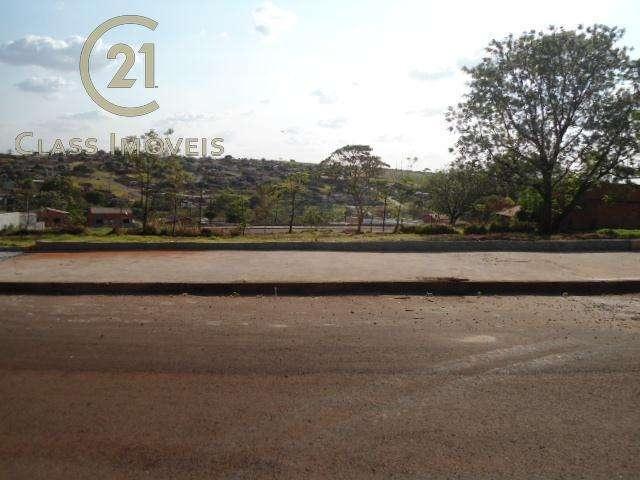 Terreno / Lote para Venda em Londrina/PR Colúmbia