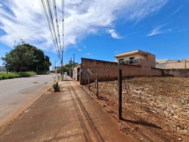 Terreno / Lote para Venda em Londrina/PR Jardim Pioneiros