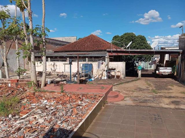 Terreno / Lote para Venda em Londrina/PR Vila Nova