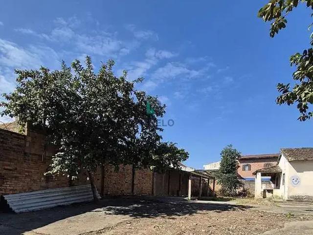 Terreno / Lote para Venda em Lorena/SP Vila Hepacare