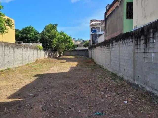Terreno / Lote para Venda em Macaé/RJ Miramar