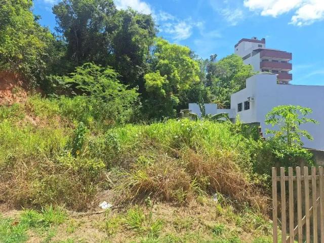 Terreno / Lote para Venda em Macaé/RJ Glória