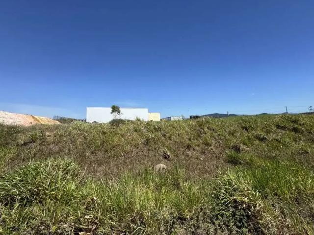 Terreno / Lote para Venda em Macaé/RJ Imboassica