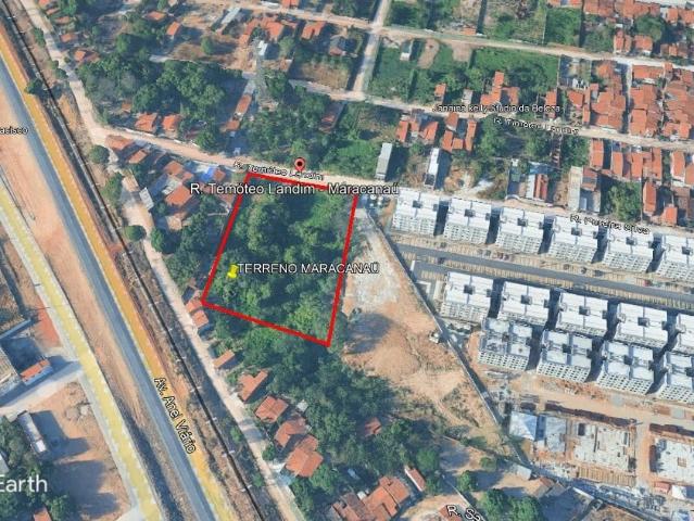 Terreno / Lote para Venda em Maracanaú/CE Jarí