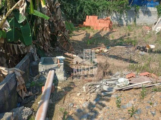 Terreno / Lote para Venda em Maricá/RJ Araçatiba