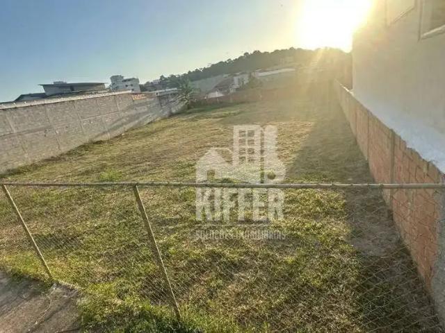 Terreno / Lote para Venda em Maricá/RJ Centro