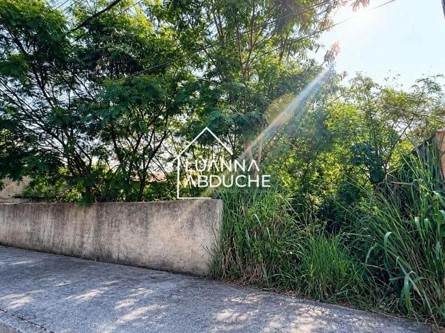 Terreno / Lote para Venda em Maricá/RJ Centro