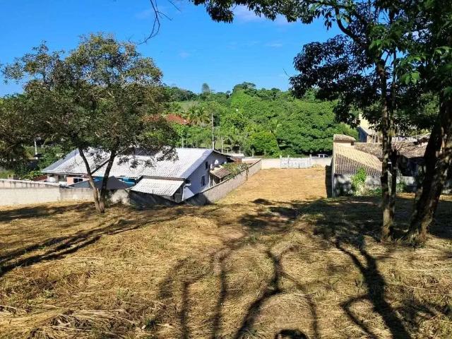 Terreno / Lote para Venda em Maricá/RJ Condado de Maricá
