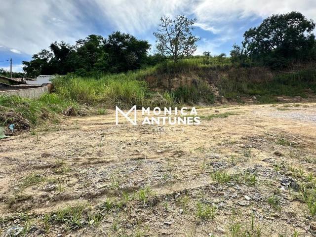 Terreno / Lote para Venda em Maricá/RJ Itaipuaçú