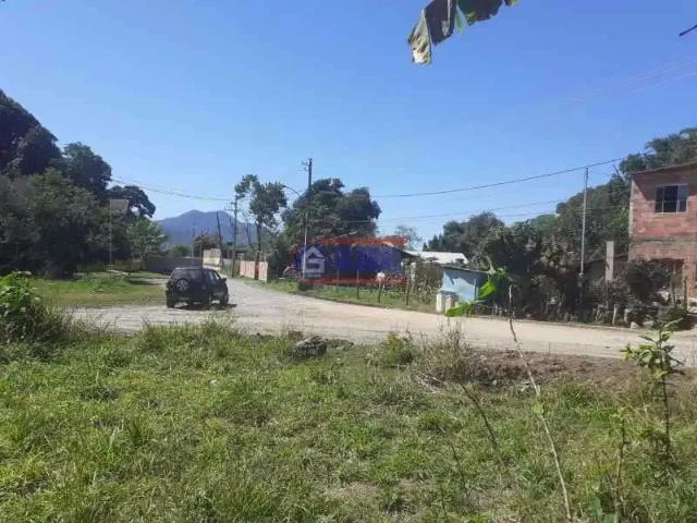 Terreno / Lote para Venda em Maricá/RJ Jacaroá