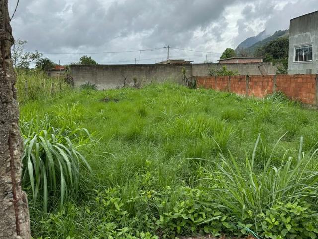 Terreno / Lote para Venda em Maricá/RJ São José do Imbassaí