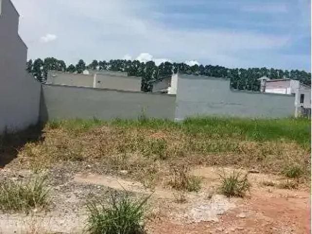 Terreno / Lote para Venda em Marília/SP Centro Rosália